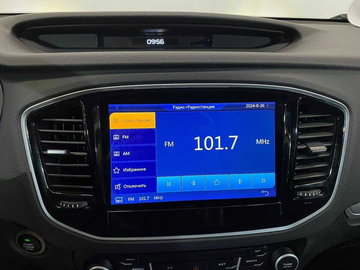 Купить Geely Emgrand X7 с пробегом. Фото: #13