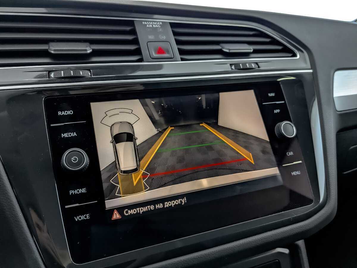 Купить Volkswagen Tiguan с пробегом. Фото: #20