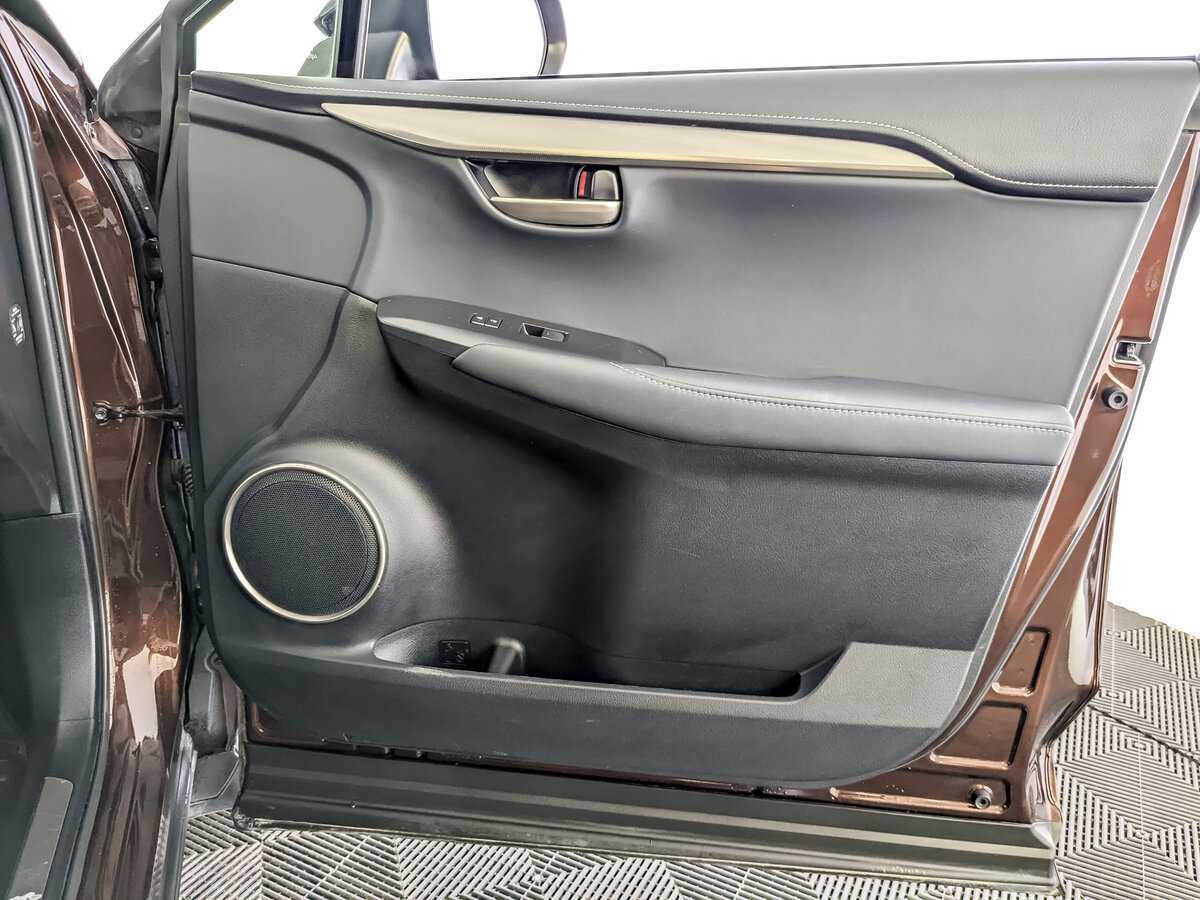 Купить Lexus NX с пробегом. Фото: #19