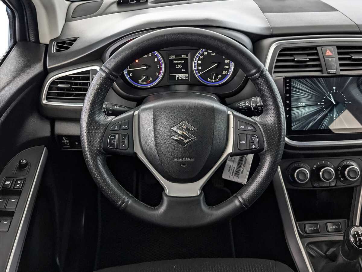Купить Suzuki SX4 с пробегом. Фото: #17