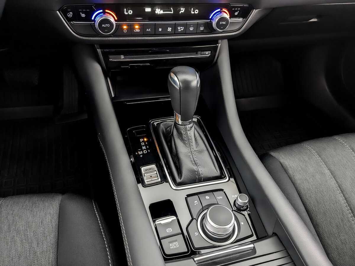 Купить Mazda 6 с пробегом. Фото: #20