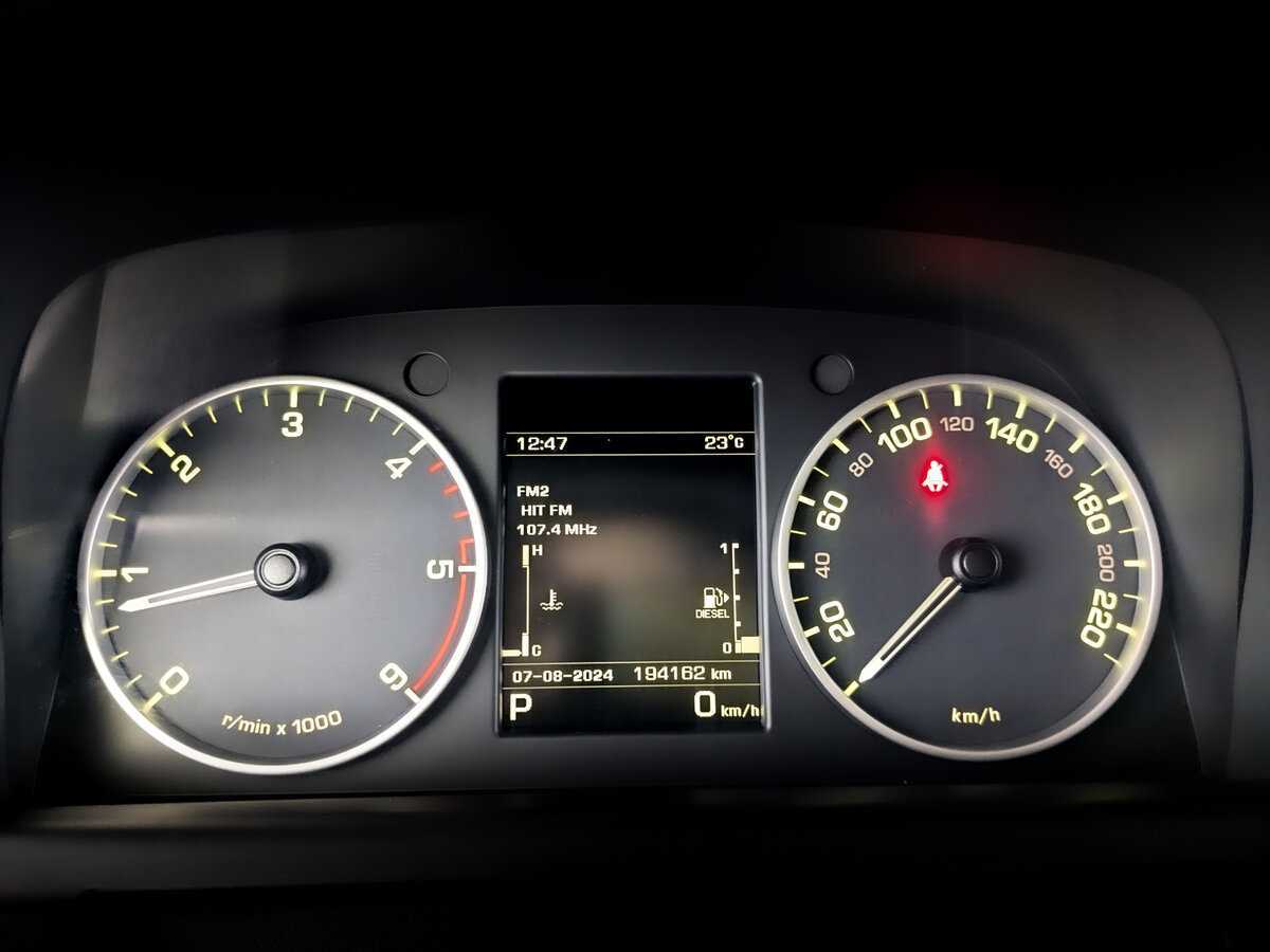 Купить Land Rover Discovery с пробегом. Фото: #10