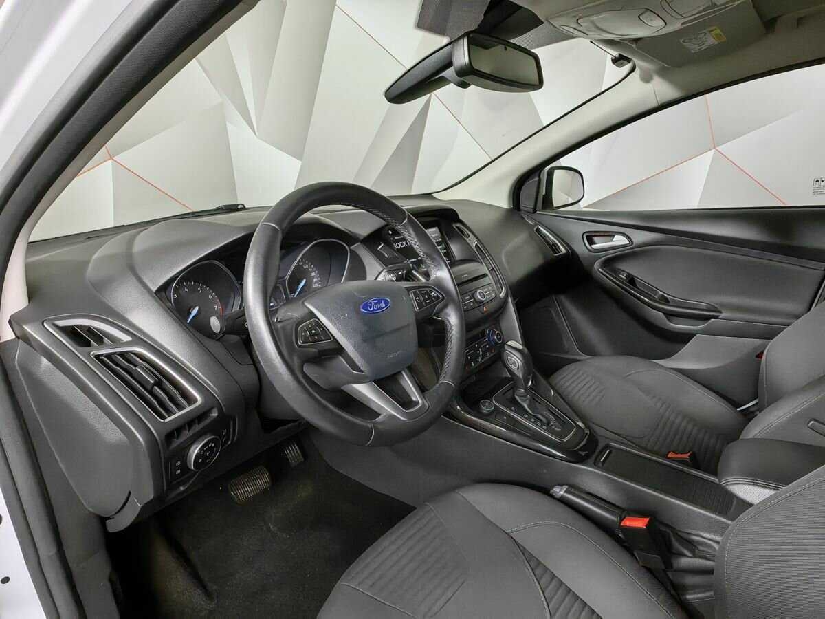 Купить Ford Focus с пробегом. Фото: #13