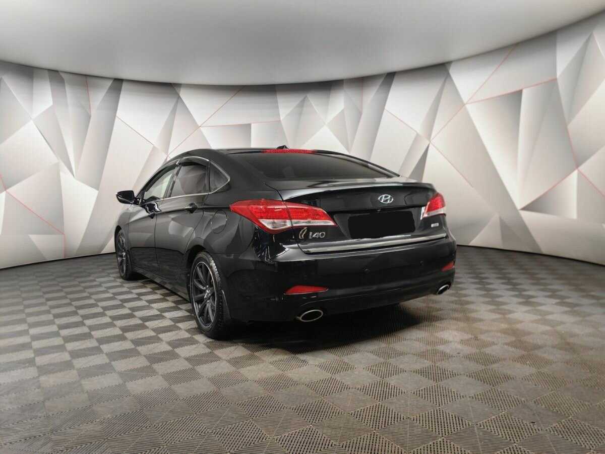Купить Hyundai i40 с пробегом. Фото: #3