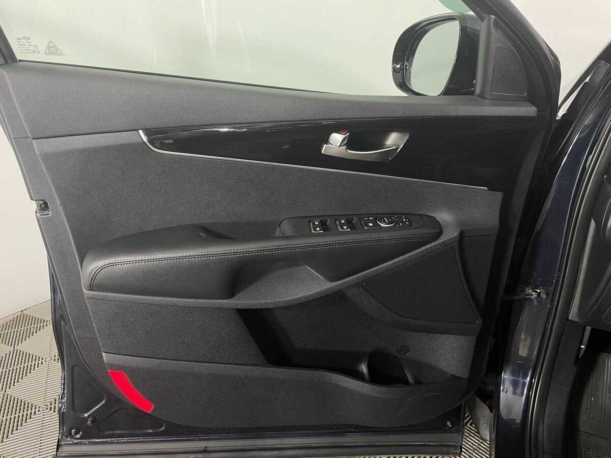 Купить Kia Sorento с пробегом. Фото: #7