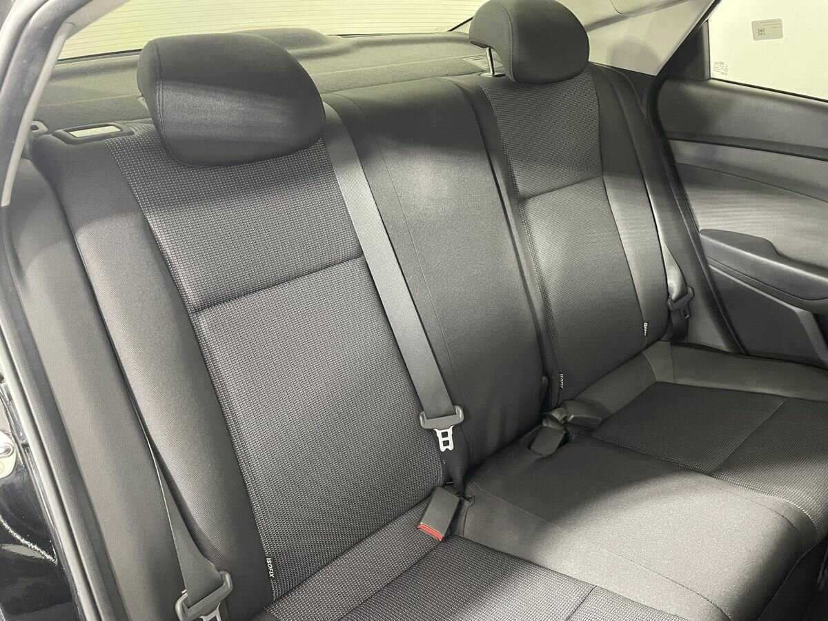 Купить Hyundai Solaris с пробегом. Фото: #14