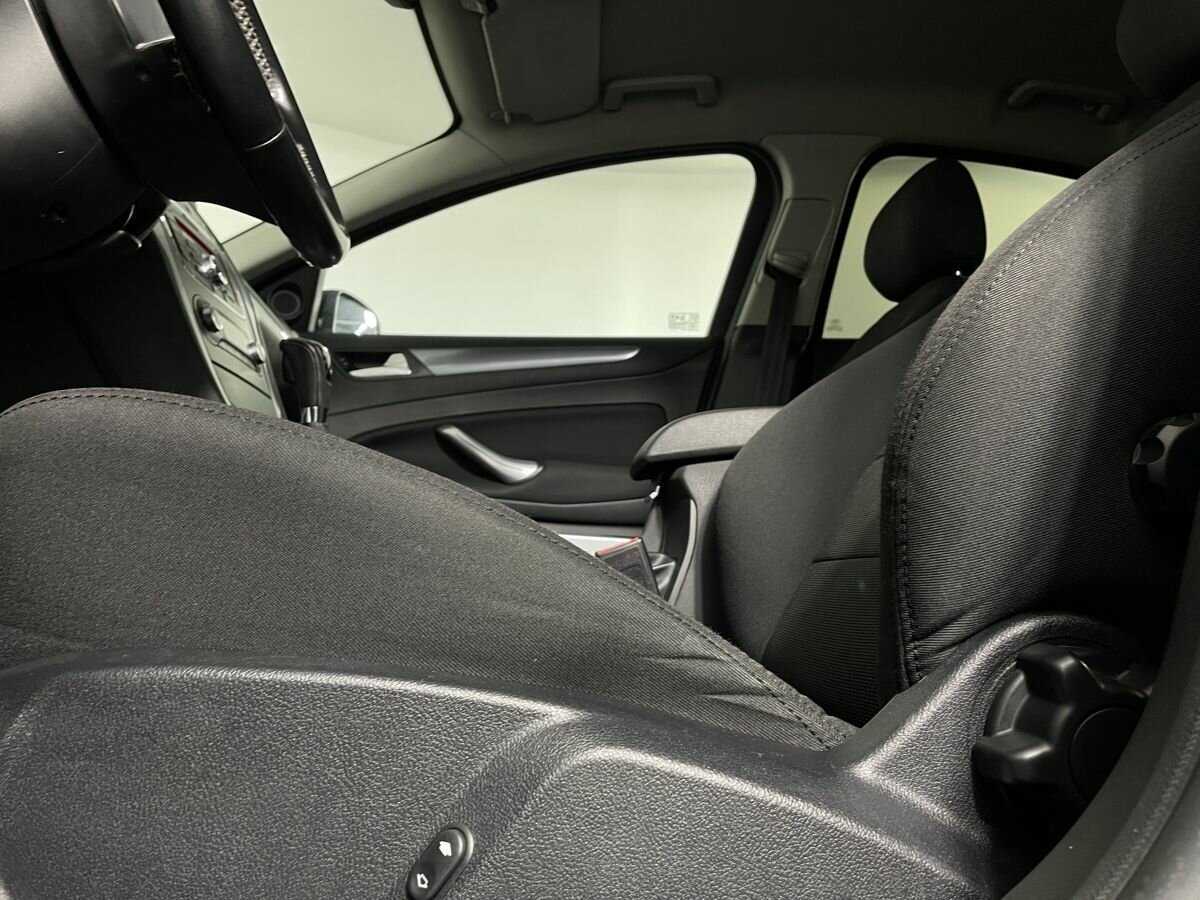 Купить Ford Mondeo с пробегом. Фото: #9