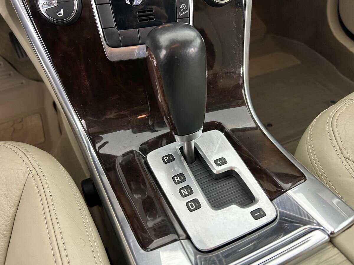 Купить Volvo XC60 с пробегом. Фото: #12