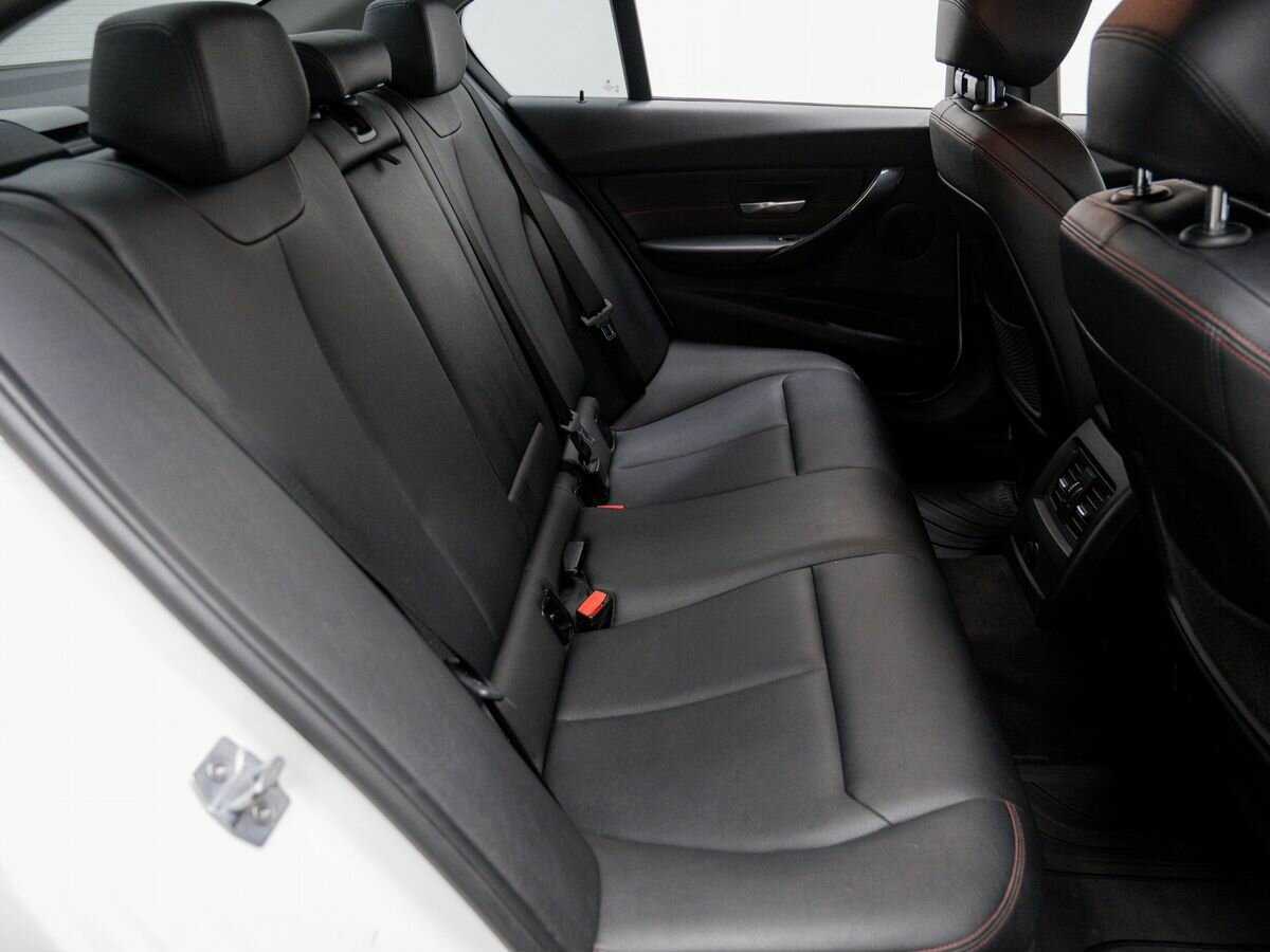 Купить BMW 3 серии с пробегом. Фото: #8