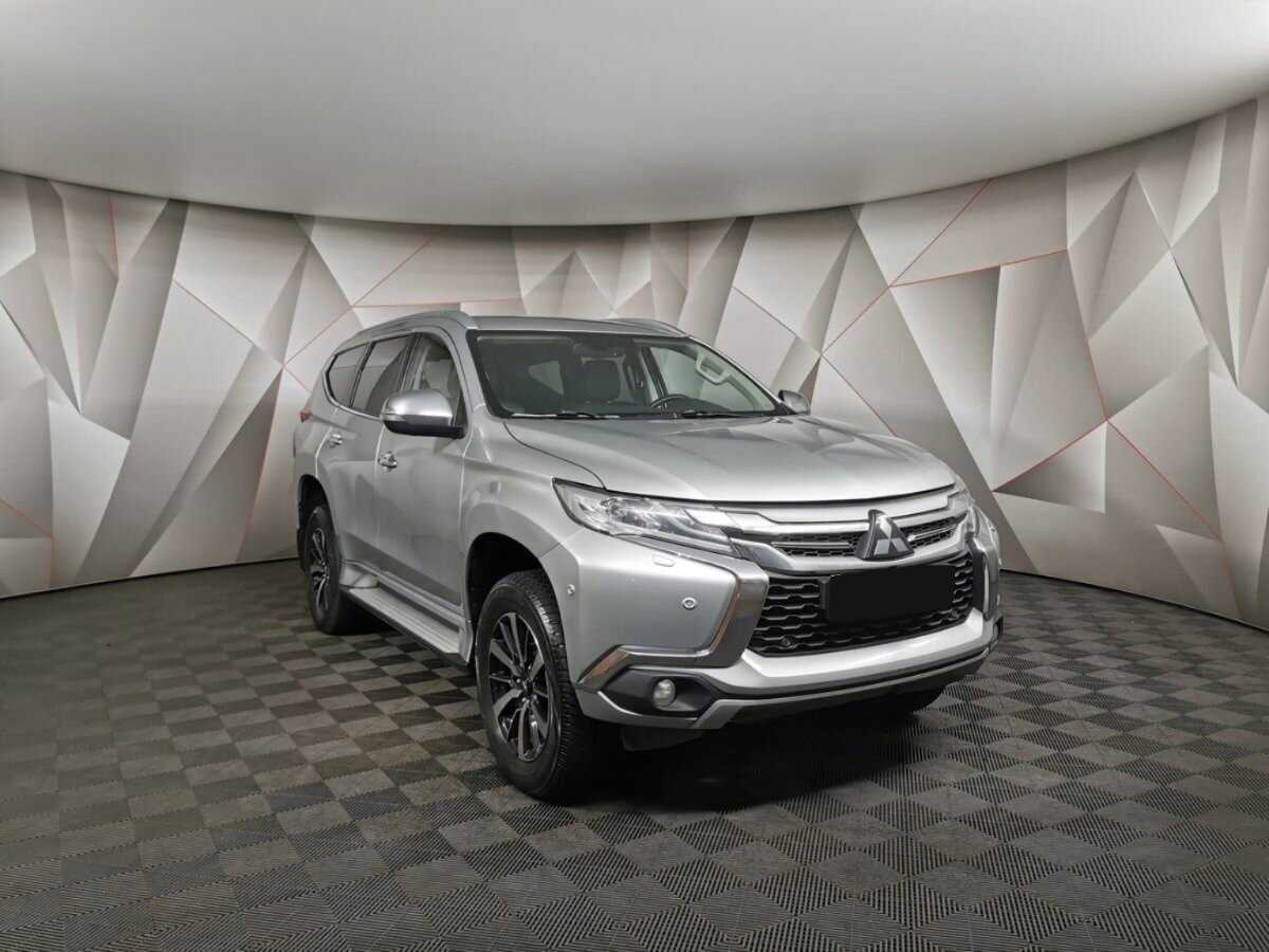 Купить Mitsubishi Pajero Sport с пробегом. Фото: #2