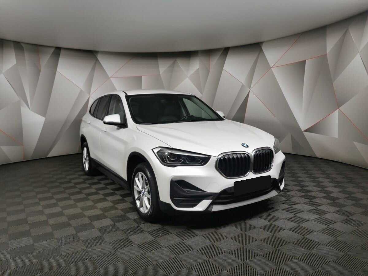 Купить BMW X1 с пробегом. Фото: #2