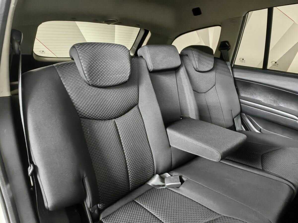 Купить SsangYong Kyron с пробегом. Фото: #12