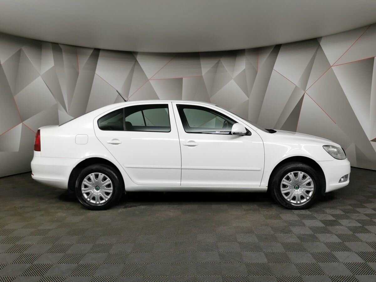 Купить Skoda Octavia с пробегом. Фото: #5