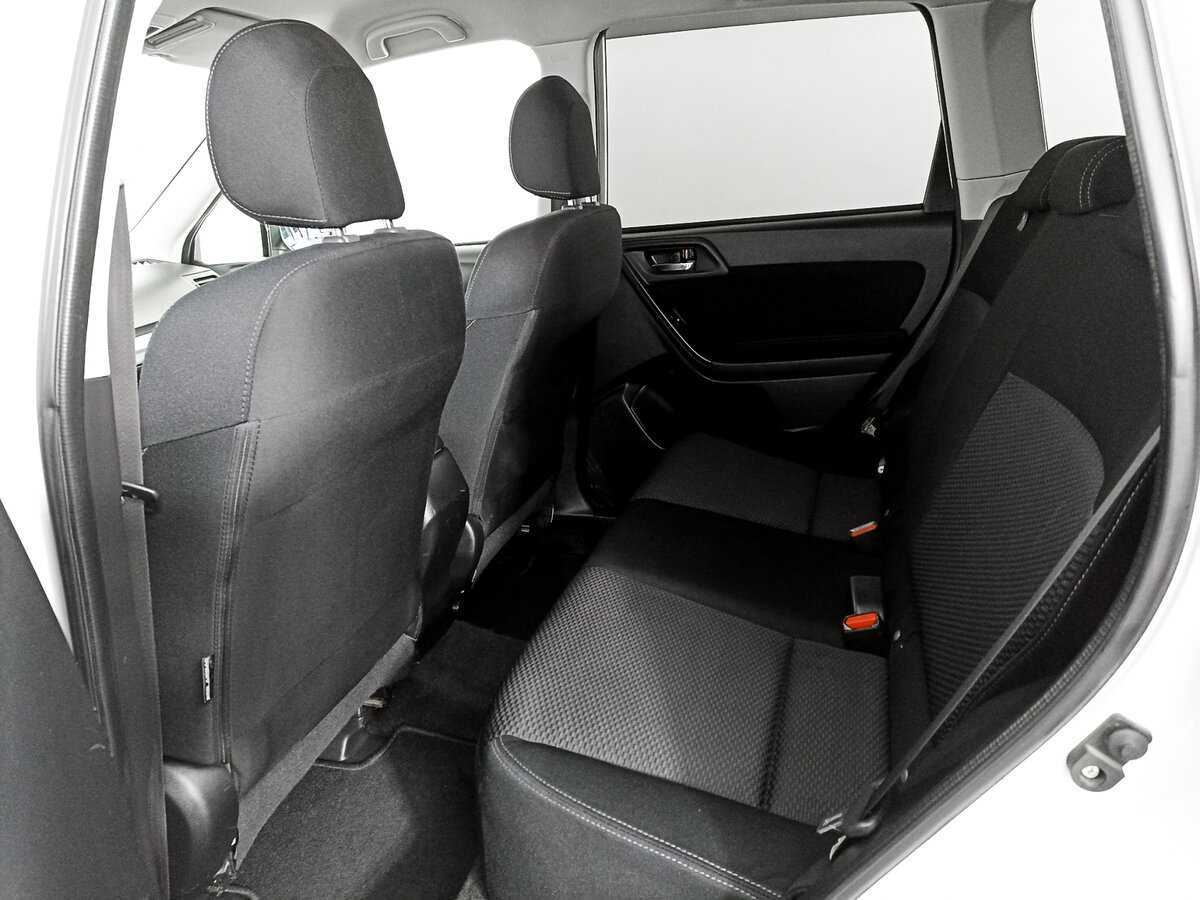 Купить Subaru Forester с пробегом. Фото: #9
