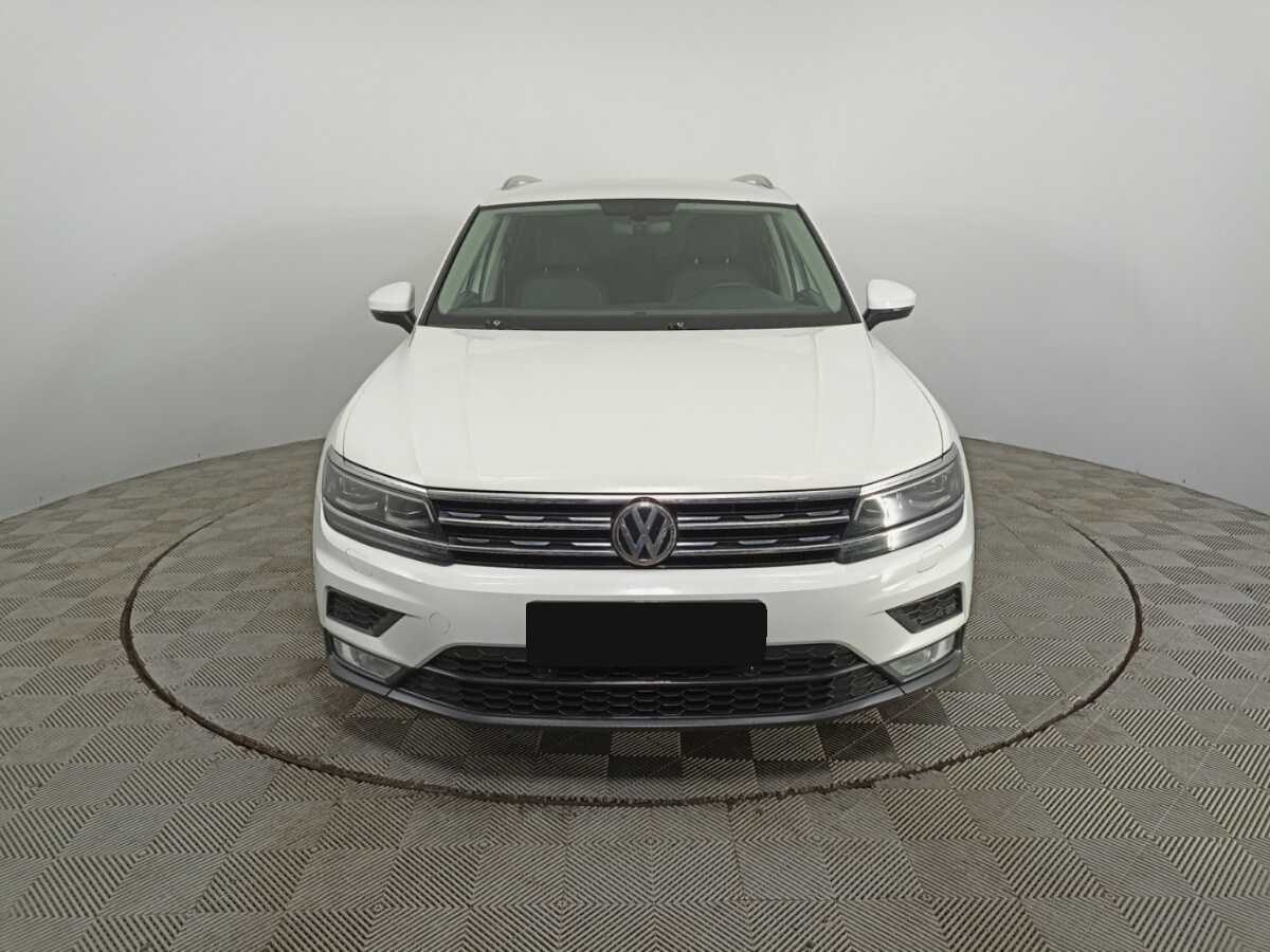 Купить Volkswagen Tiguan с пробегом. Фото: #1