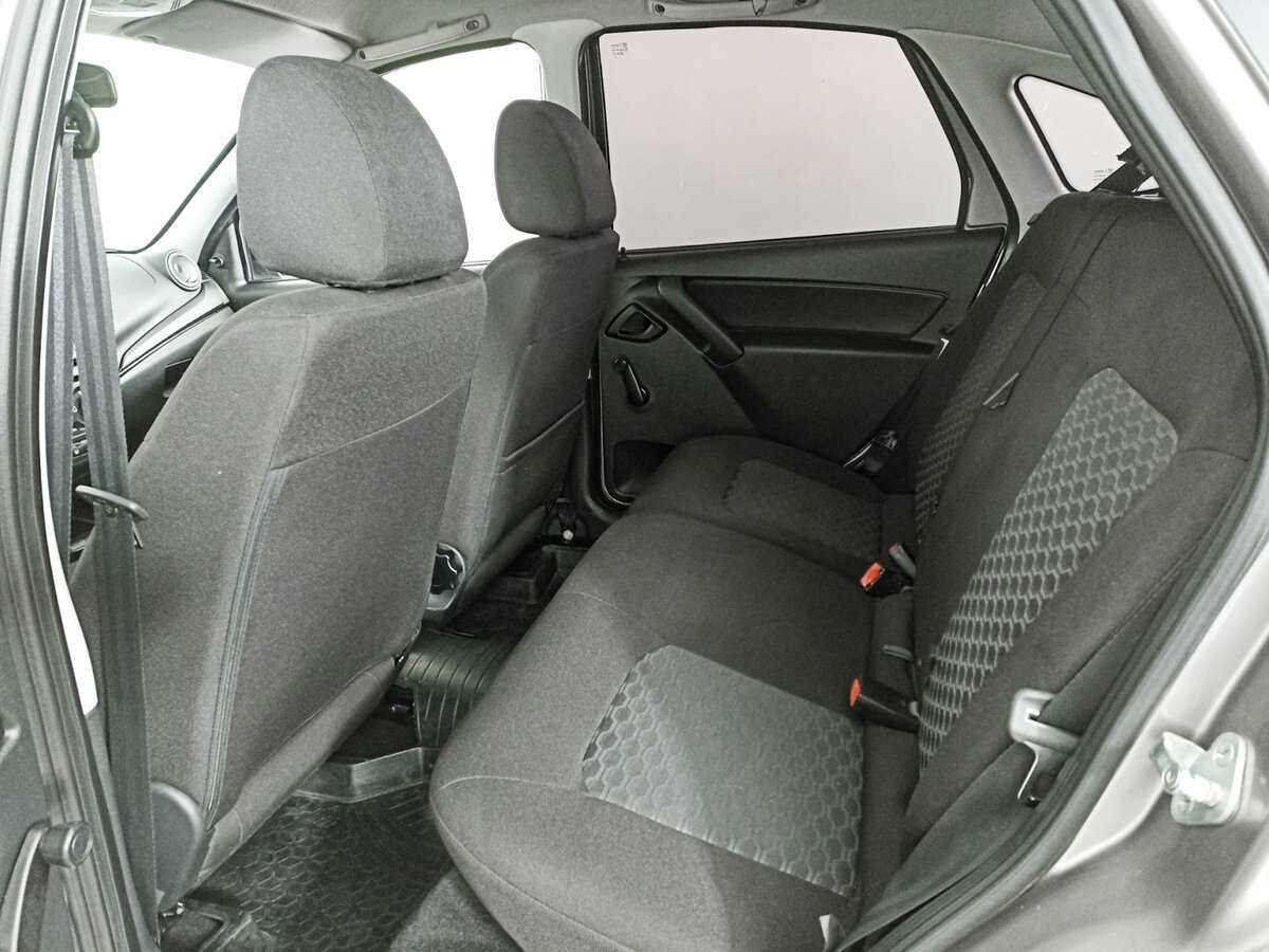 Купить Lada (ВАЗ) Granta с пробегом. Фото: #9