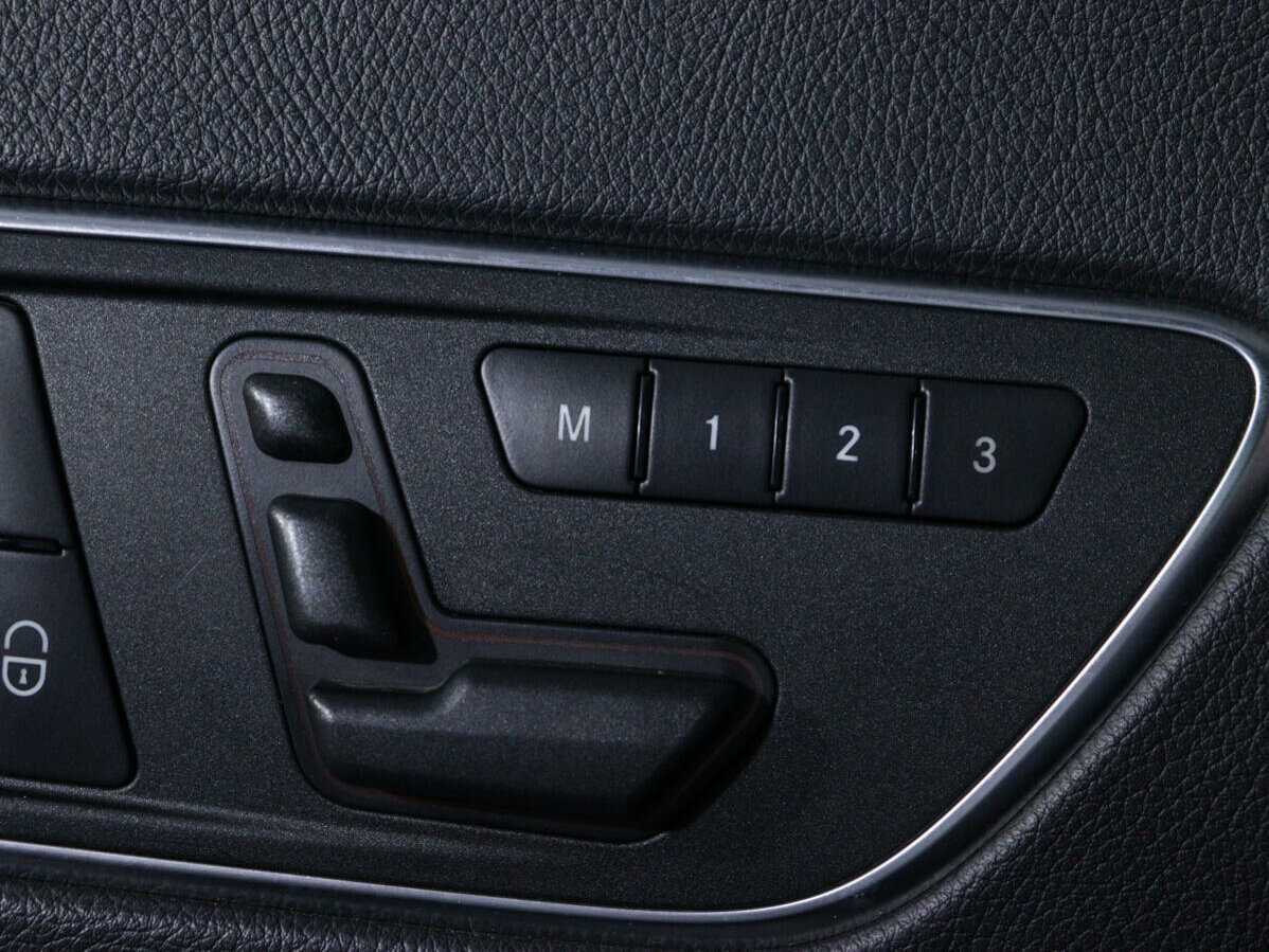 Купить Mercedes-Benz CLA с пробегом. Фото: #18