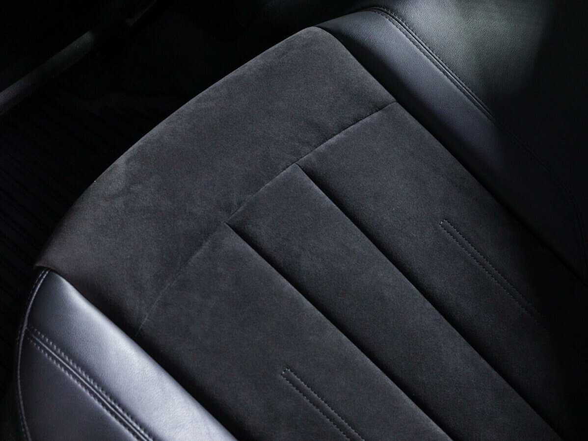 Купить Audi A4 с пробегом. Фото: #17