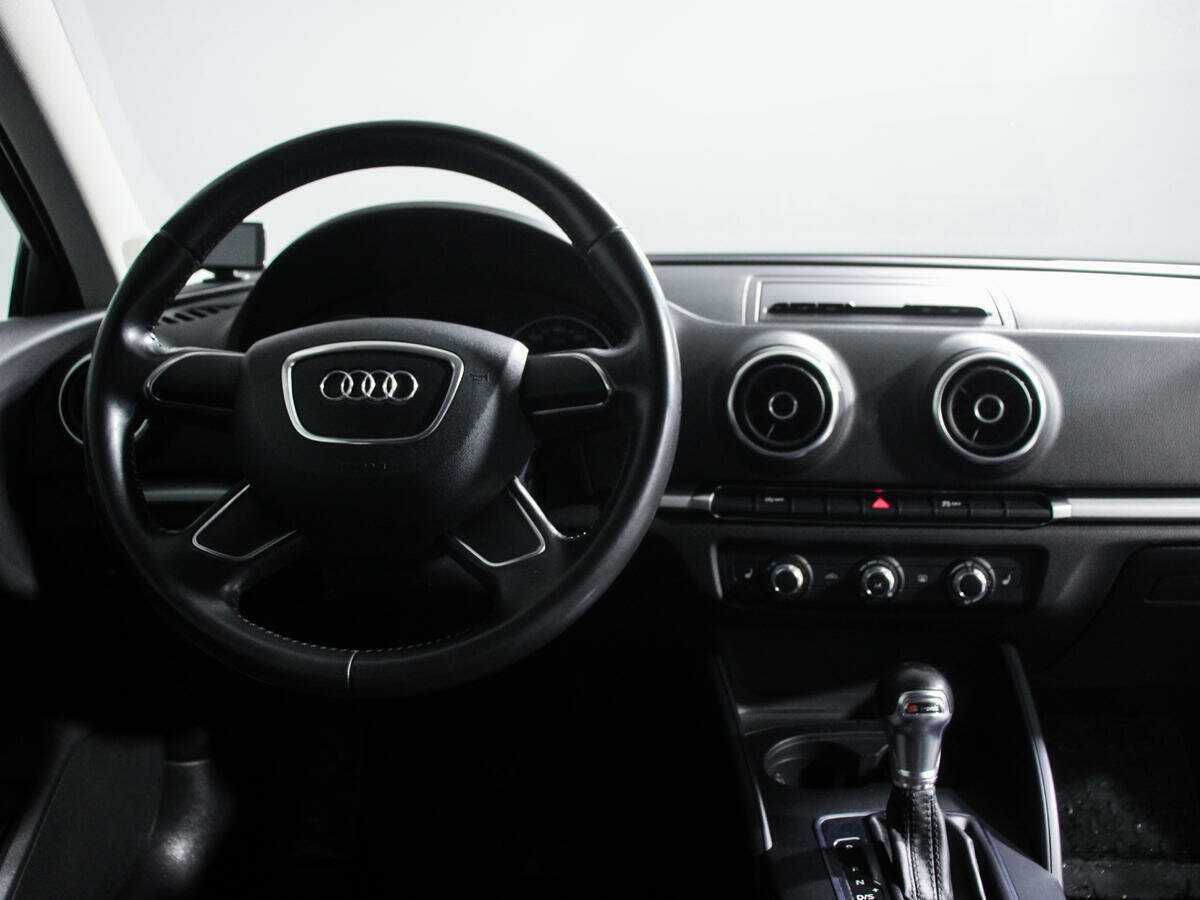 Купить Audi A3 с пробегом. Фото: #11