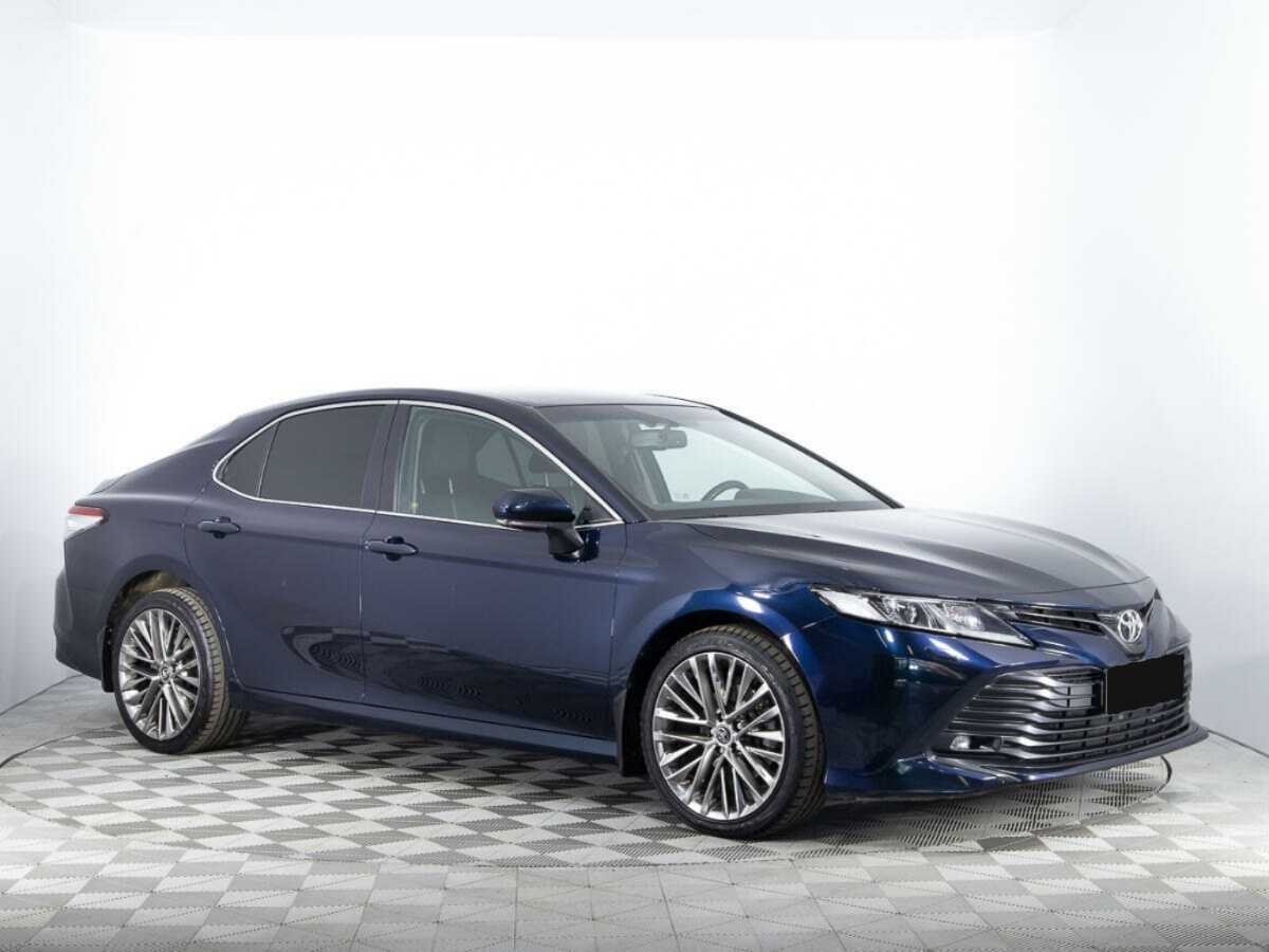 Купить Toyota Camry с пробегом. Фото: #2