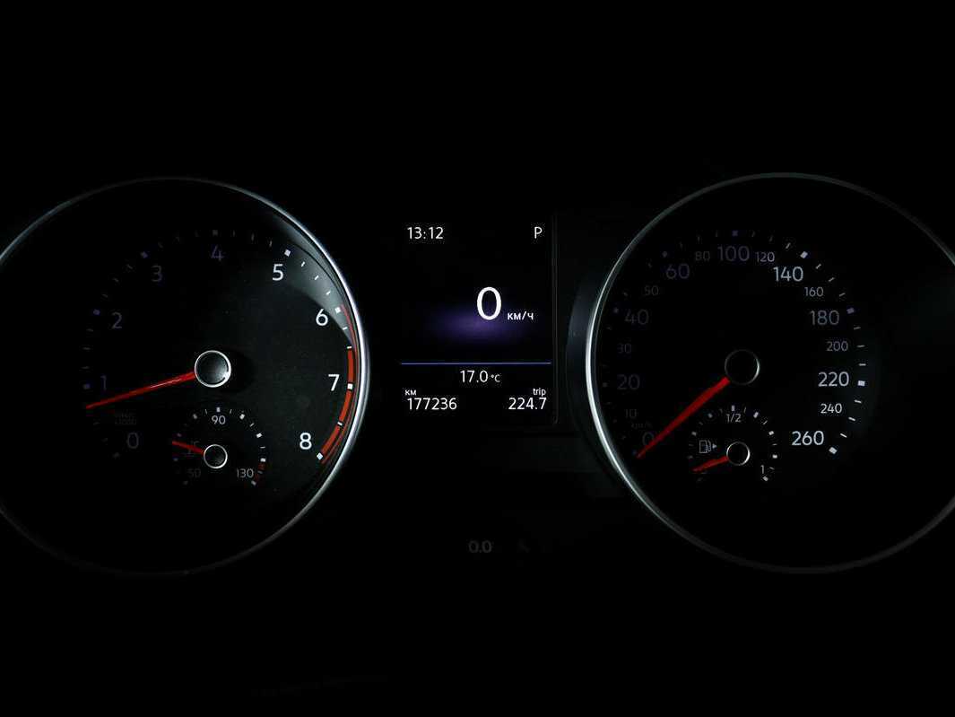 Купить Volkswagen Tiguan с пробегом. Фото: #9