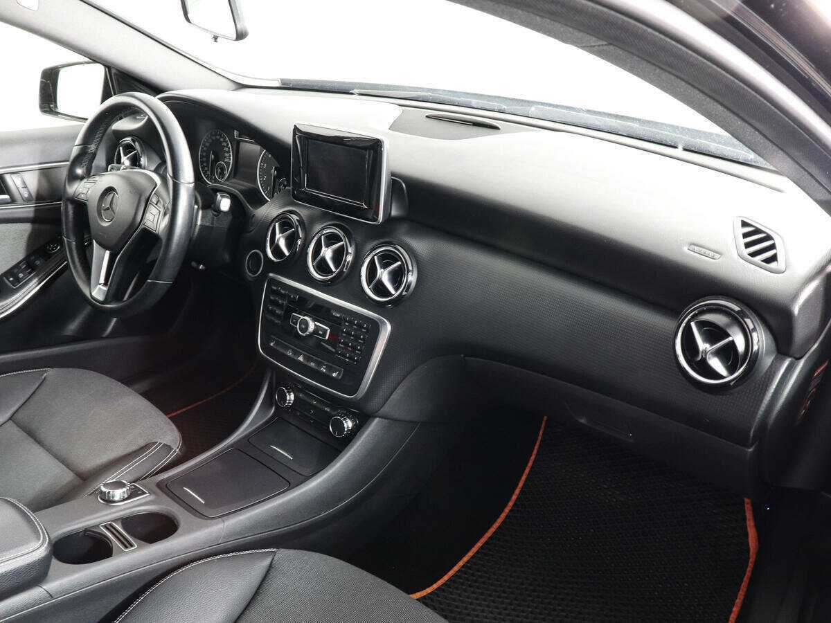 Купить Mercedes-Benz A-Класс с пробегом. Фото: #9