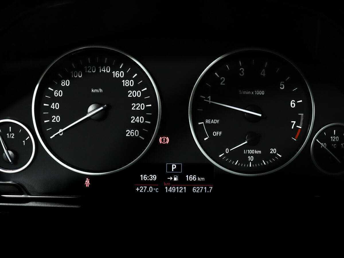 Купить BMW 3 серии с пробегом. Фото: #12