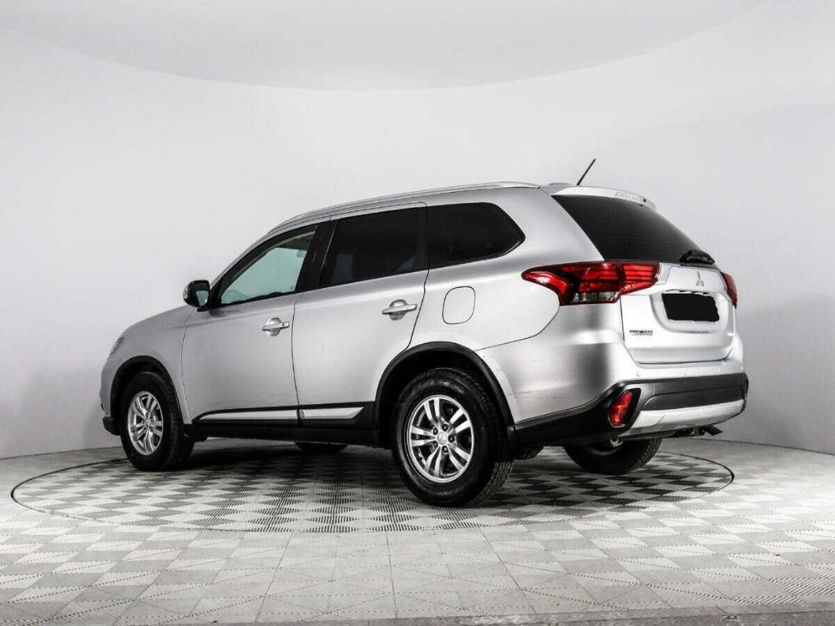 Купить Mitsubishi Outlander с пробегом. Фото: #6