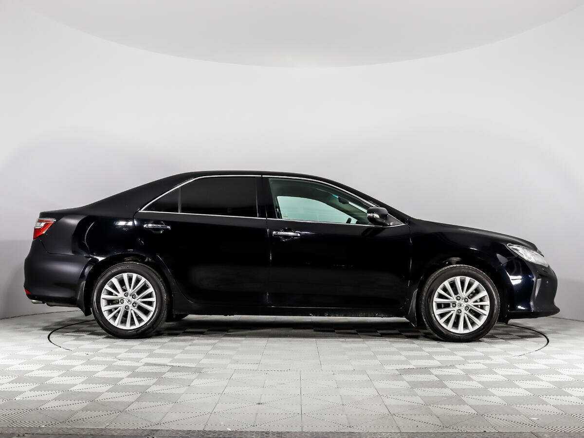 Купить Toyota Camry с пробегом. Фото: #3
