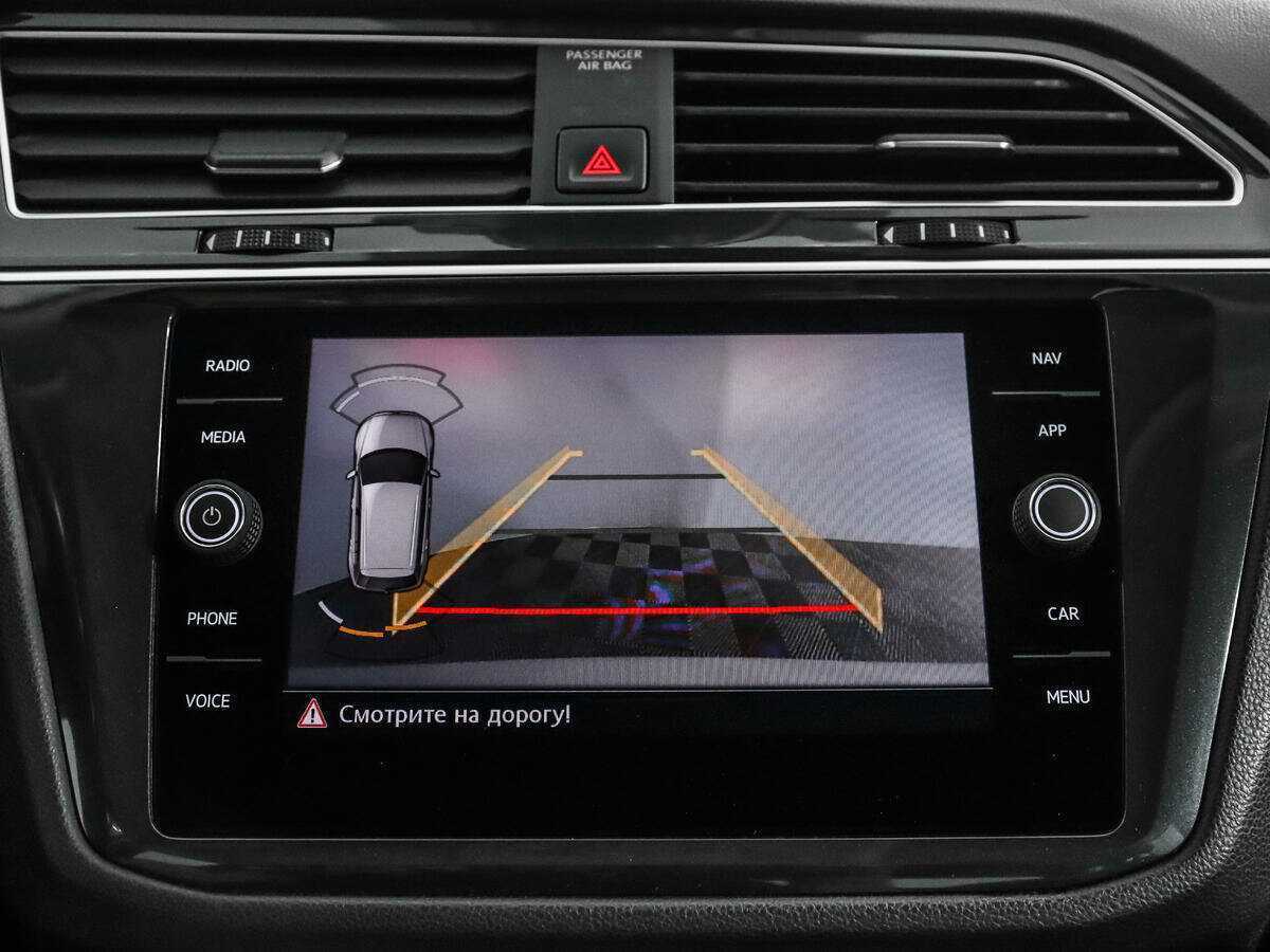 Купить Volkswagen Tiguan с пробегом. Фото: #16