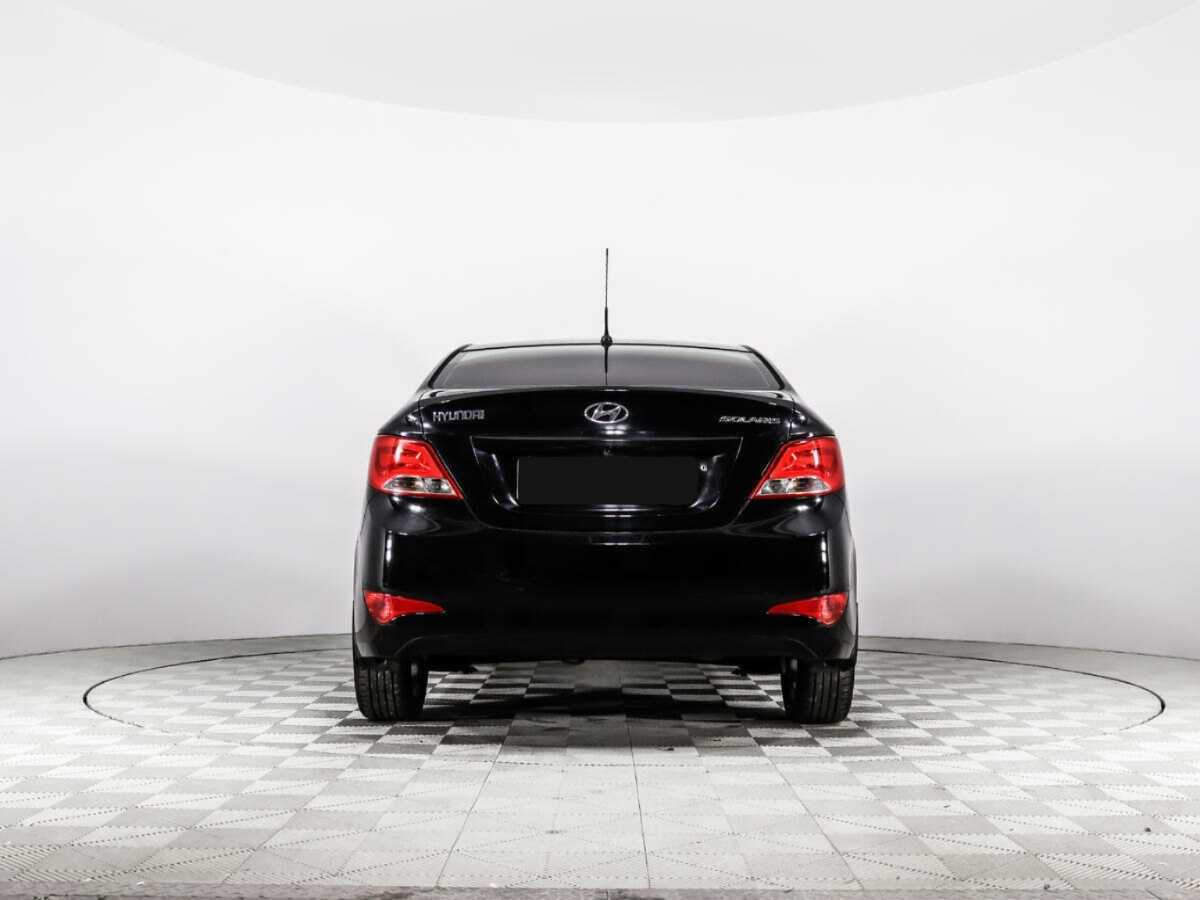 Купить Hyundai Solaris с пробегом. Фото: #5