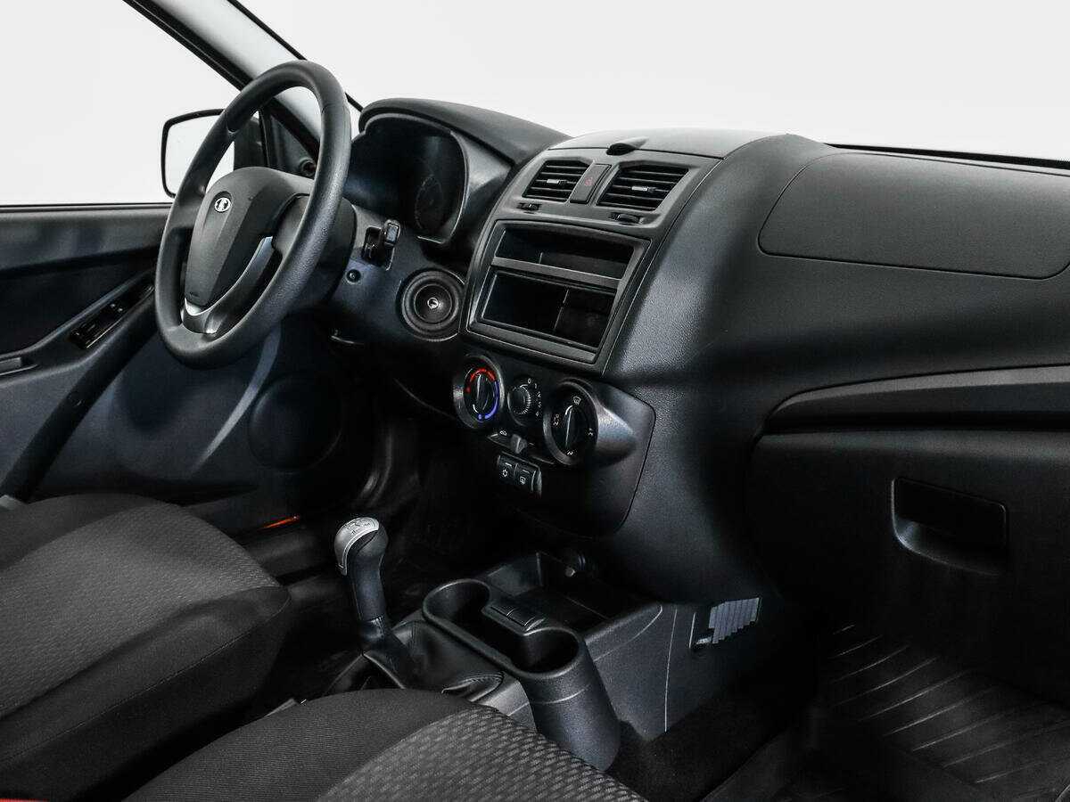 Купить Lada (ВАЗ) Kalina с пробегом. Фото: #10