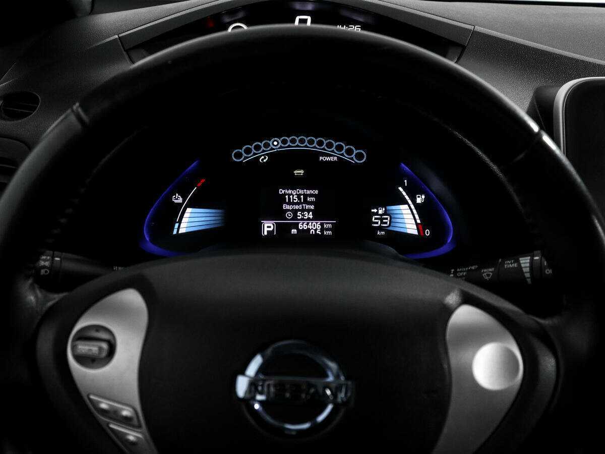 Купить Nissan Leaf с пробегом. Фото: #19