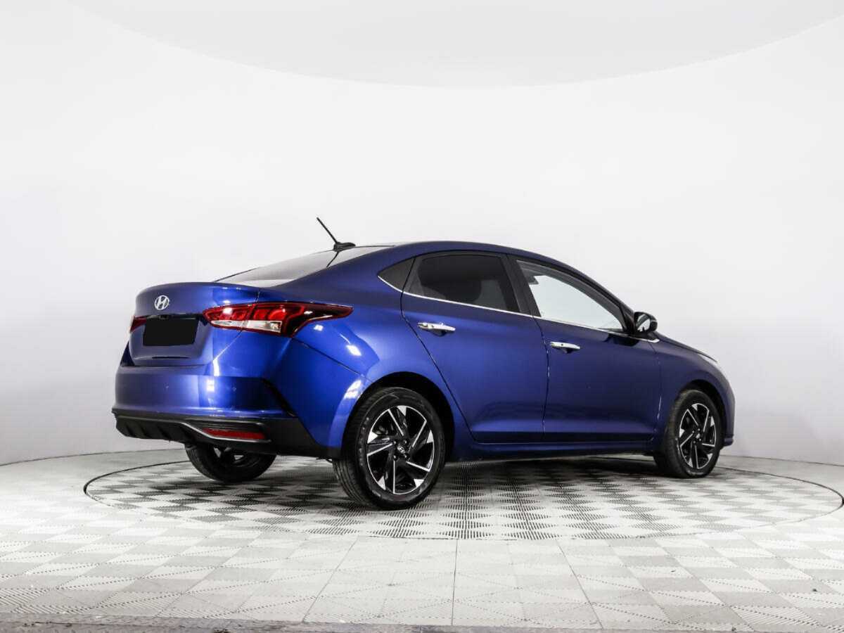 Купить Hyundai Solaris с пробегом. Фото: #4