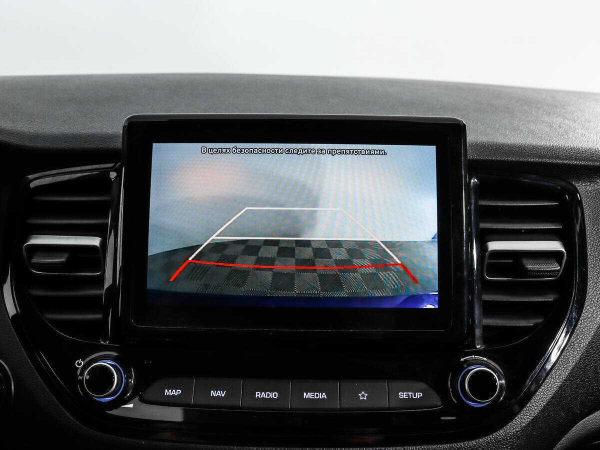 Купить Hyundai Solaris с пробегом. Фото: #15