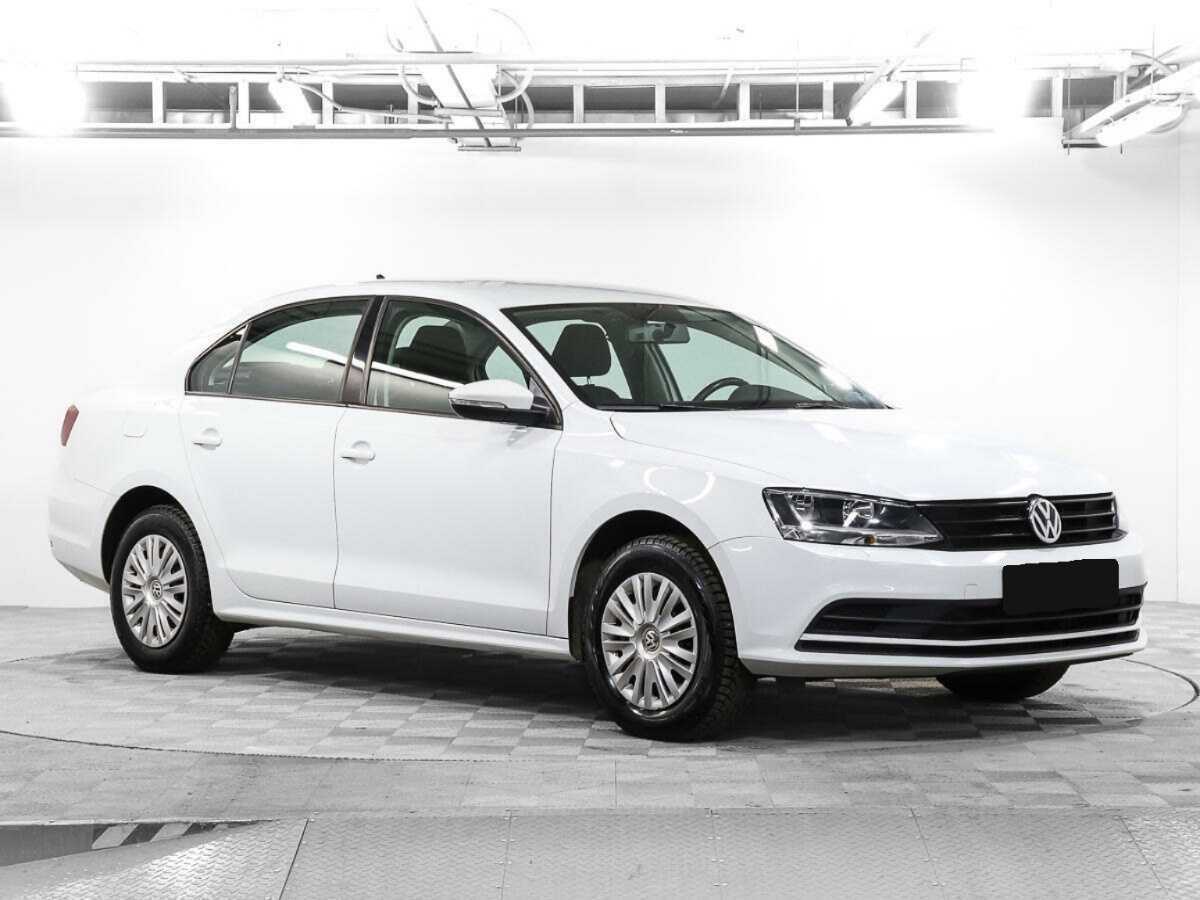 Купить Volkswagen Jetta с пробегом. Фото: #2