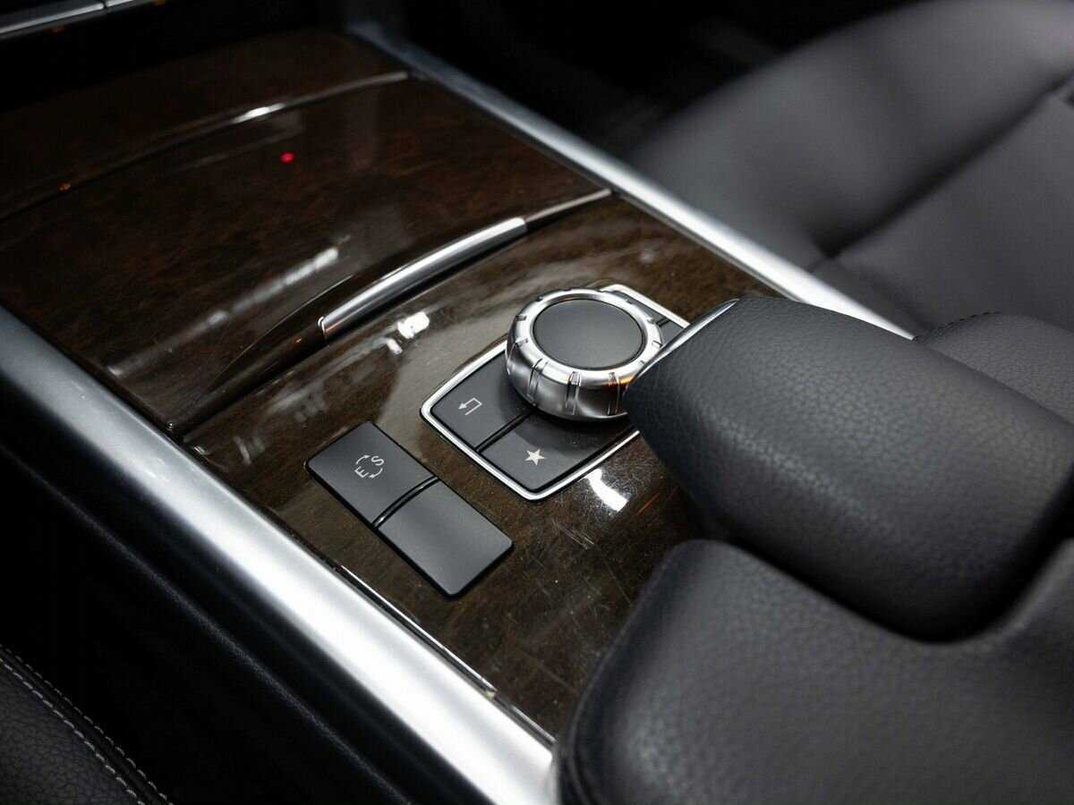 Купить Mercedes-Benz E-Класс с пробегом. Фото: #25