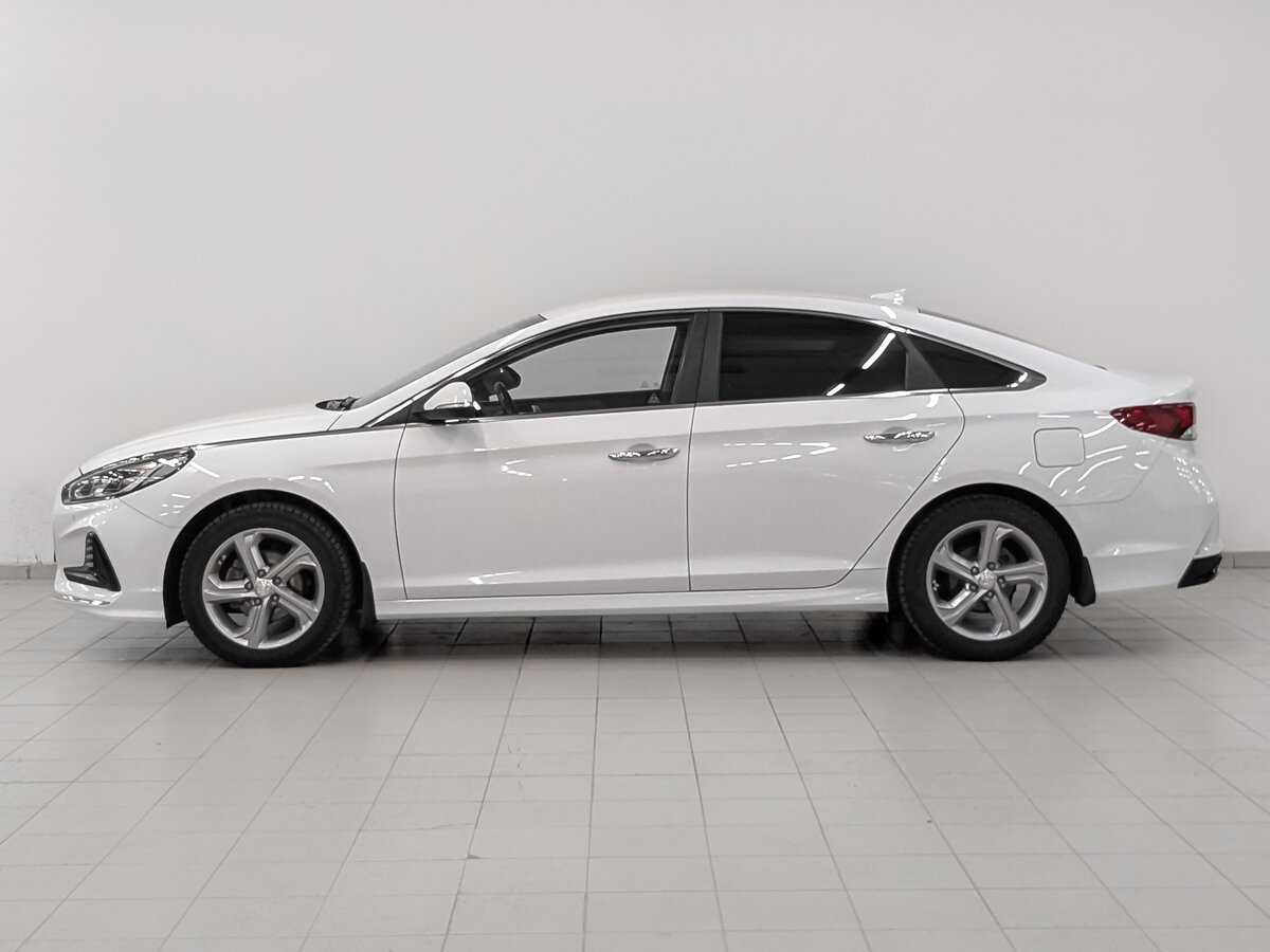 Купить Hyundai Sonata с пробегом. Фото: #7