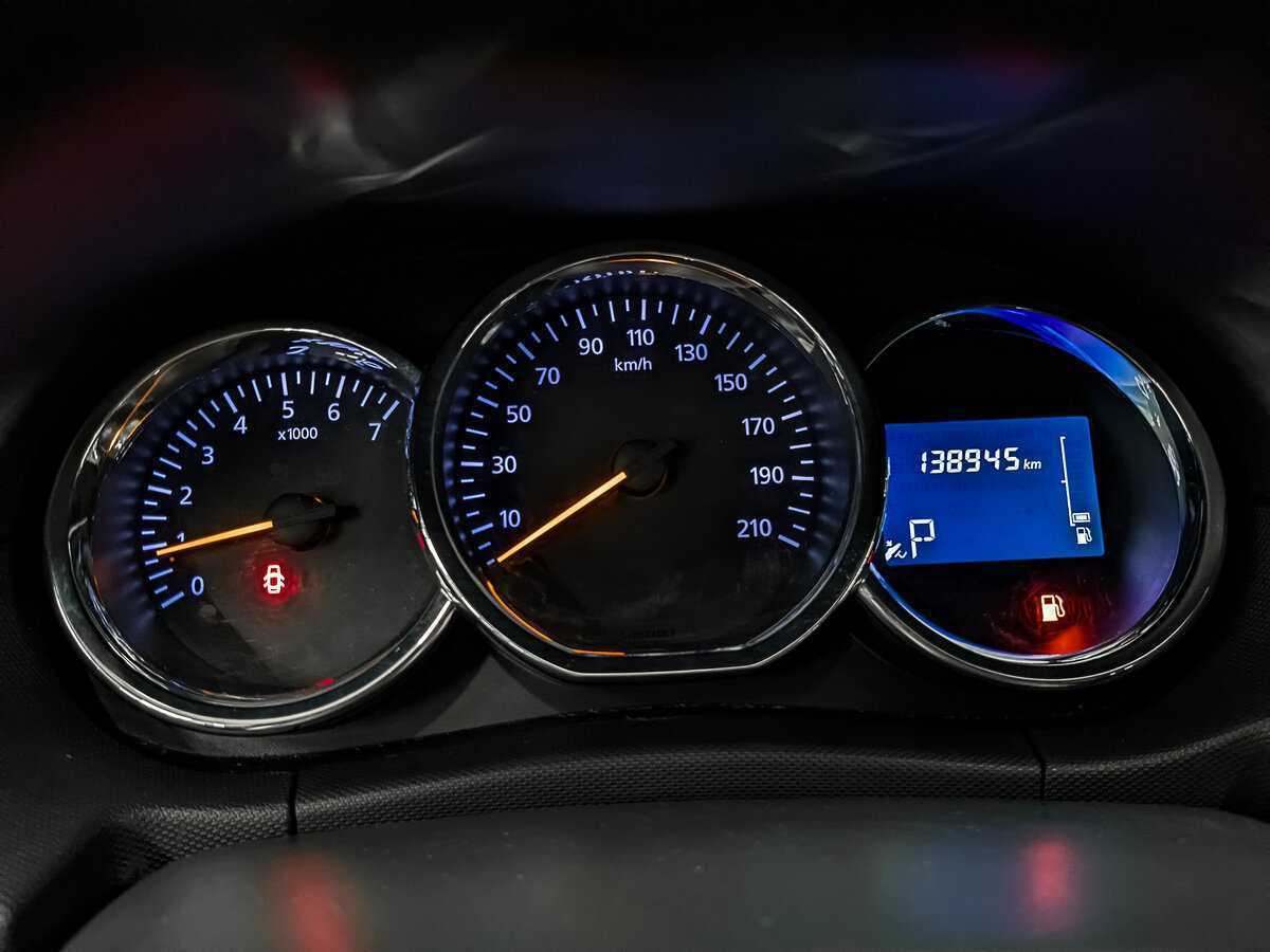 Купить Renault Duster с пробегом. Фото: #15