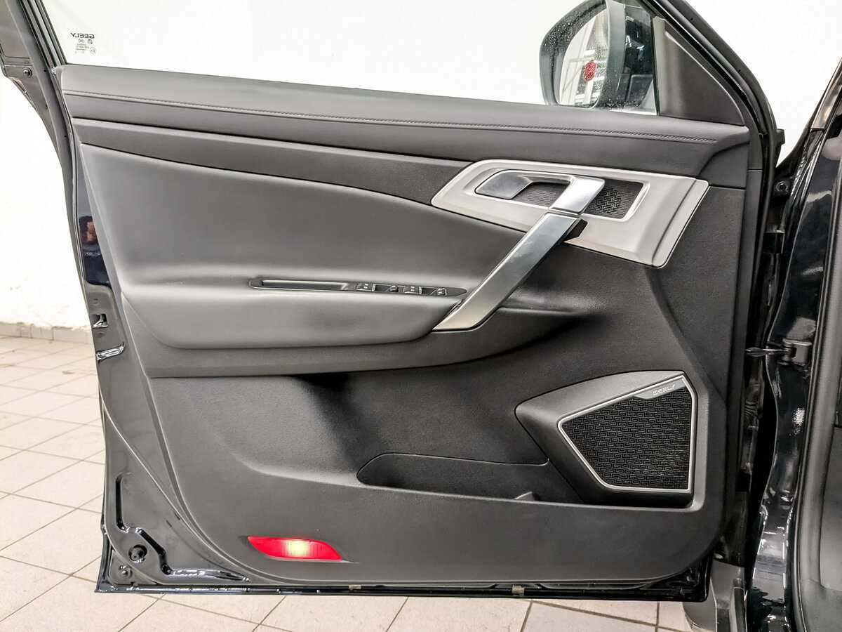 Купить Geely Atlas с пробегом. Фото: #18