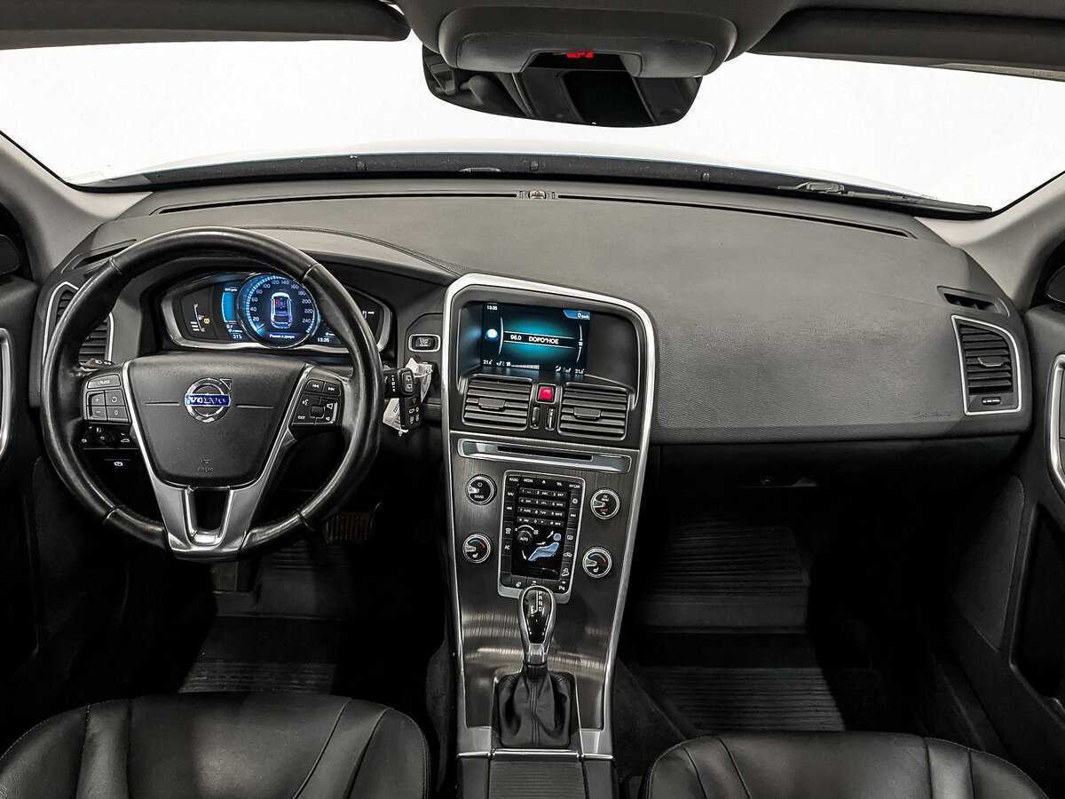 Купить Volvo XC60 с пробегом. Фото: #13