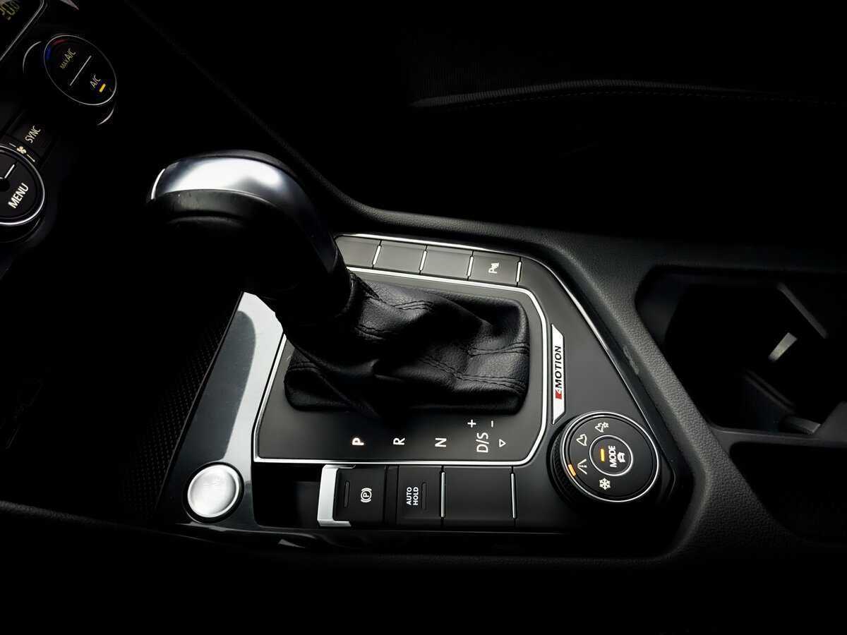 Купить Volkswagen Tiguan с пробегом. Фото: #29