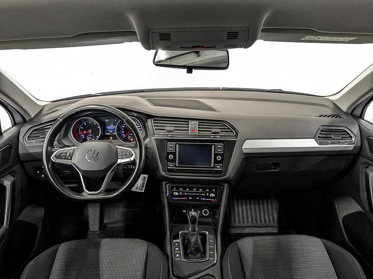 Купить Volkswagen Tiguan с пробегом. Фото: #13