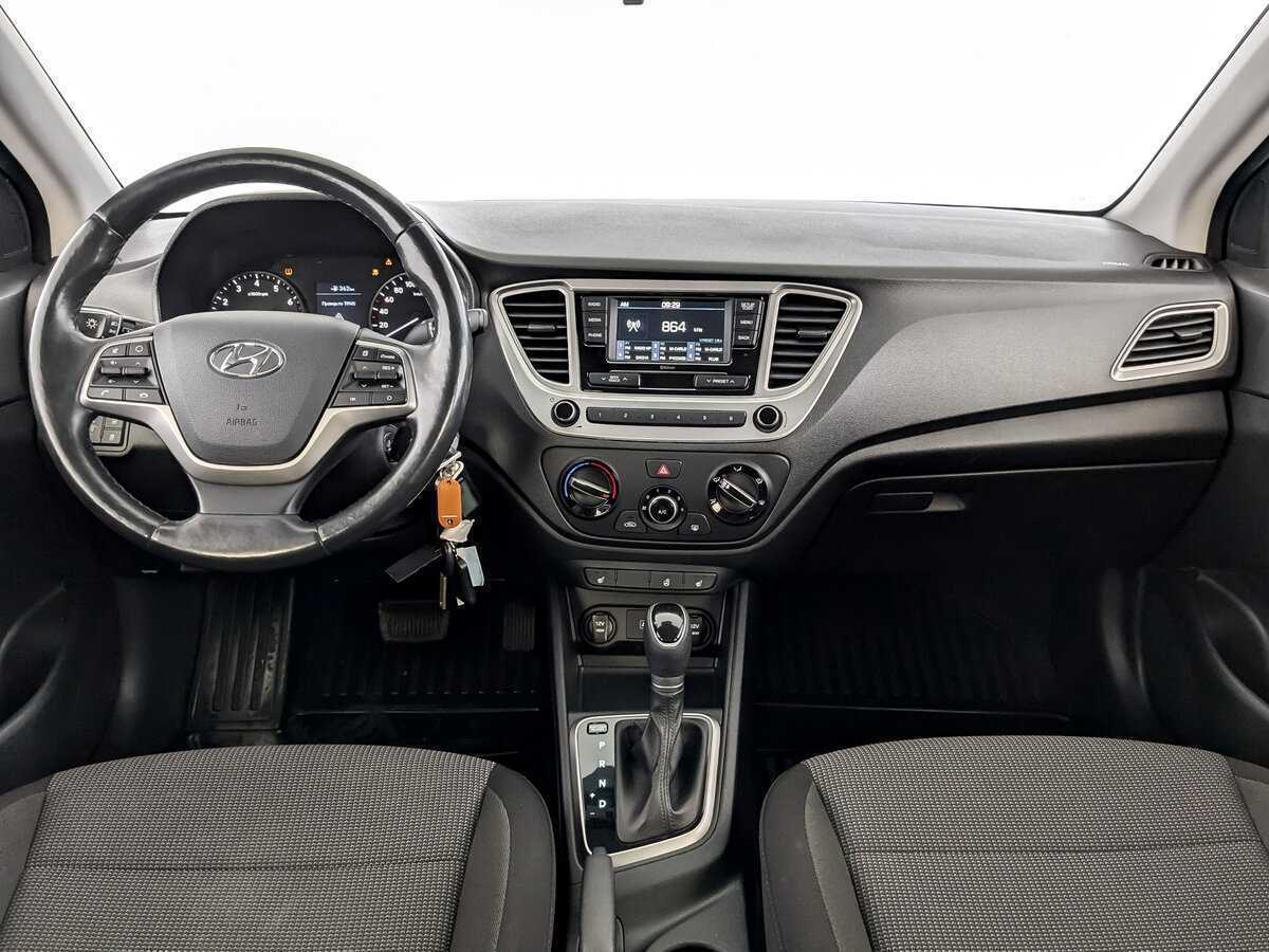 Купить Hyundai Solaris с пробегом. Фото: #13