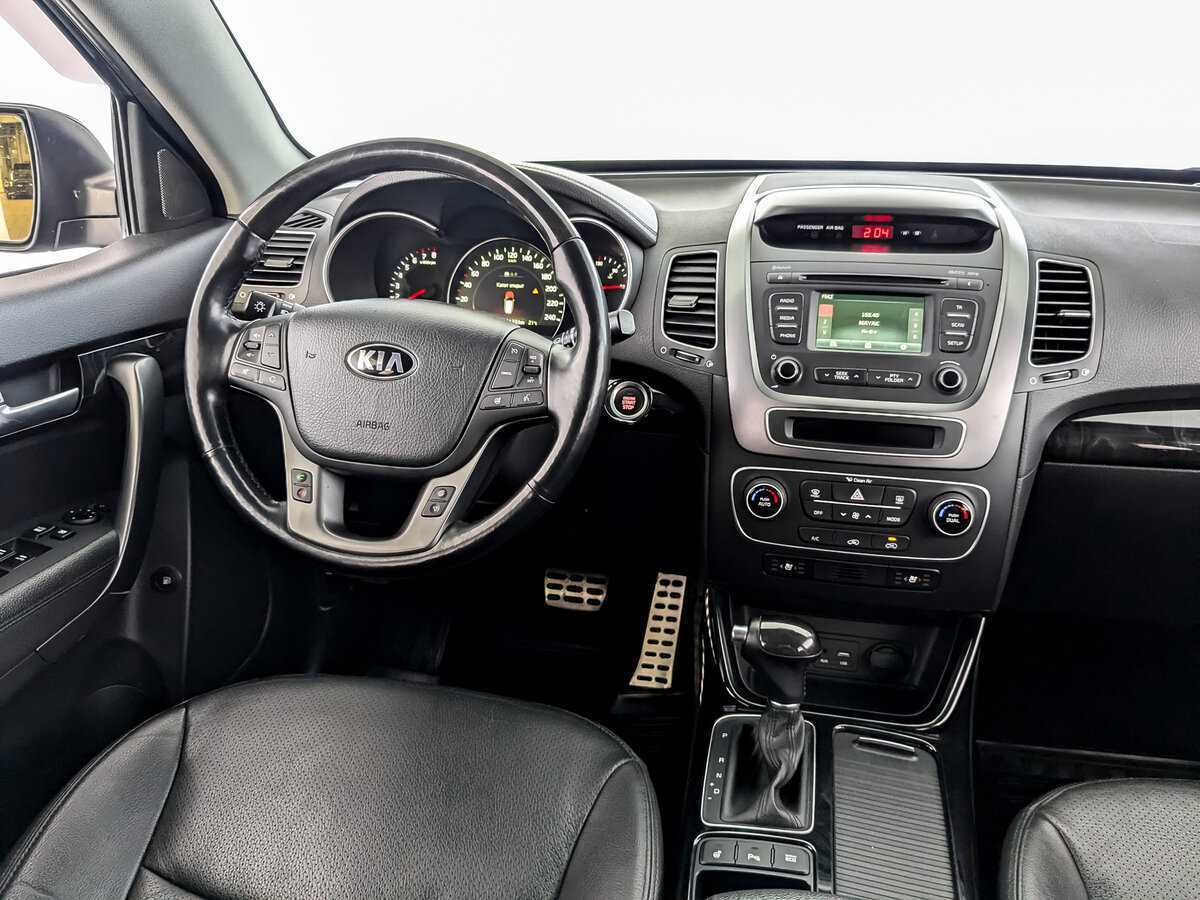Купить Kia Sorento с пробегом. Фото: #26