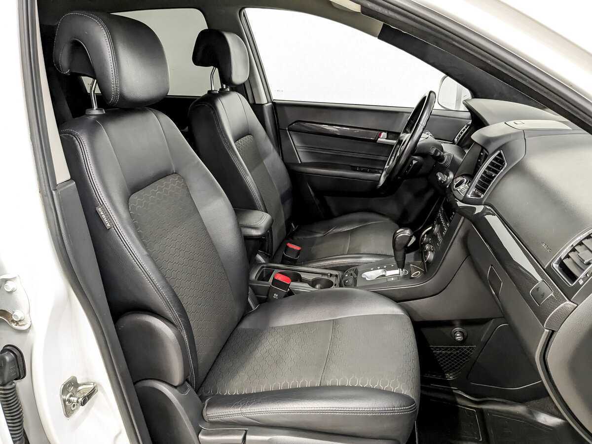 Купить Chevrolet Captiva с пробегом. Фото: #11