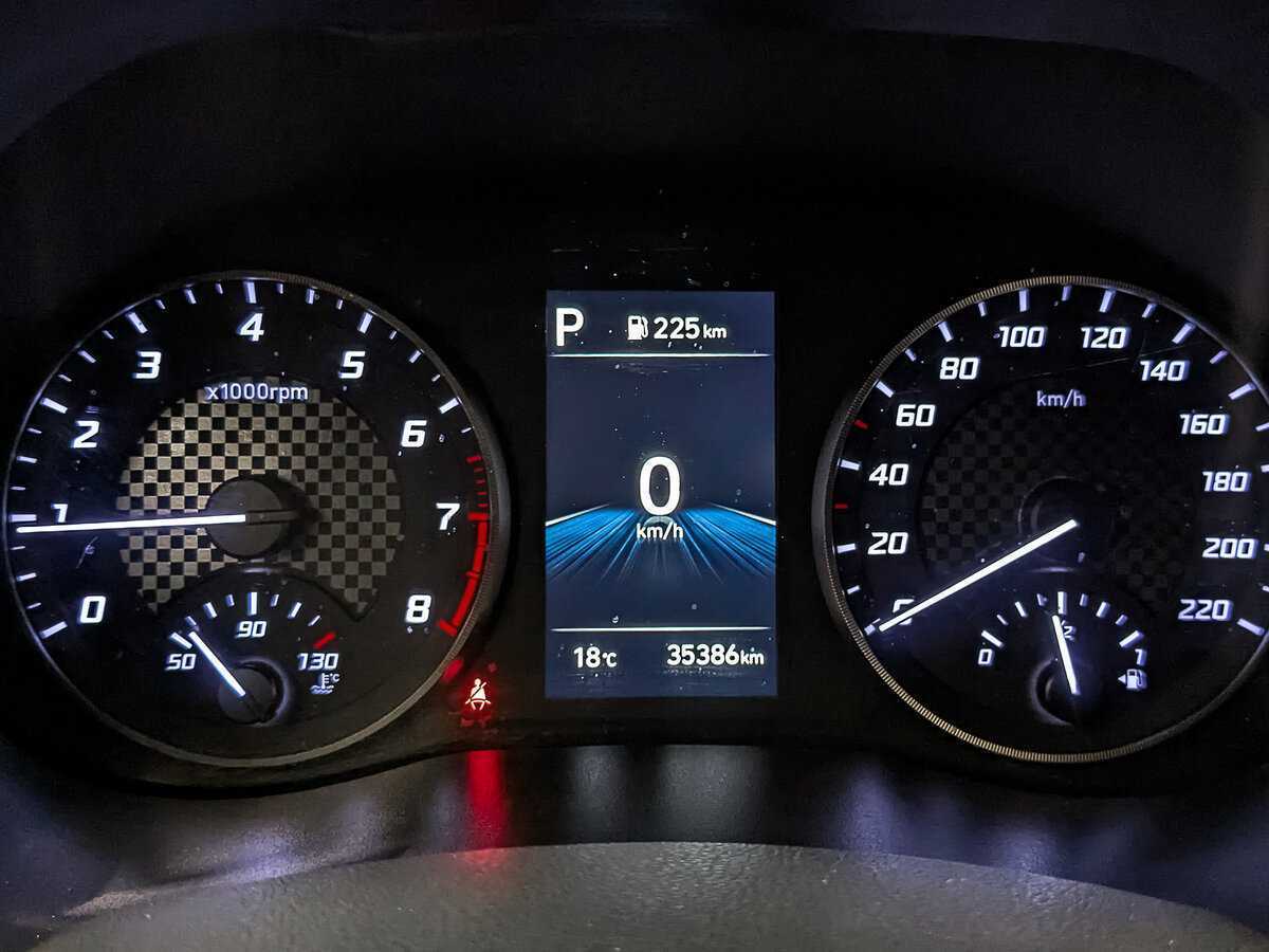 Купить Hyundai Solaris с пробегом. Фото: #15