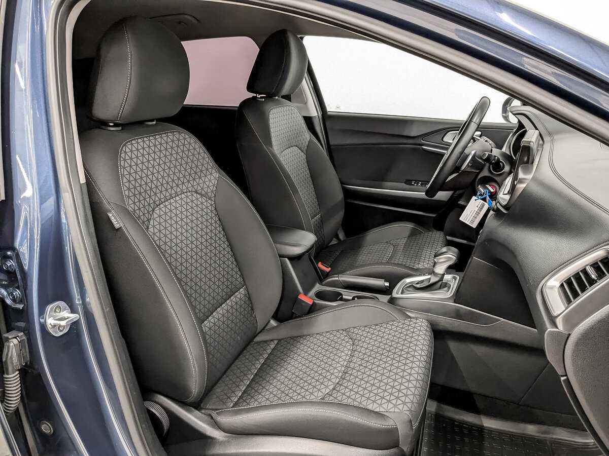 Купить Kia Ceed с пробегом. Фото: #22