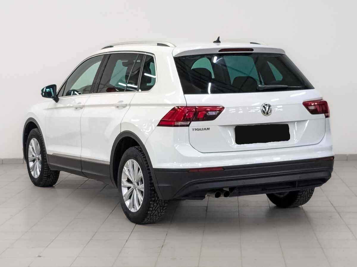 Купить Volkswagen Tiguan с пробегом. Фото: #6