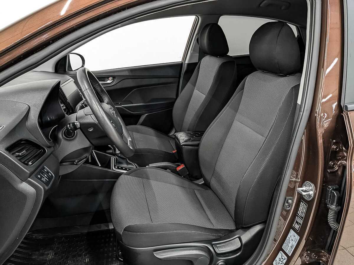 Купить Hyundai Solaris с пробегом. Фото: #19